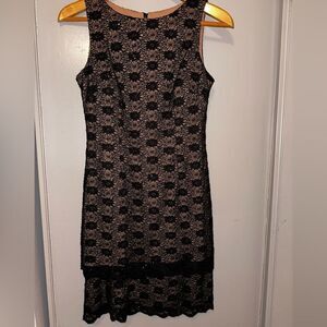 ALEX EVENINGS tiered lace black evening- special occasion dress SZ 8